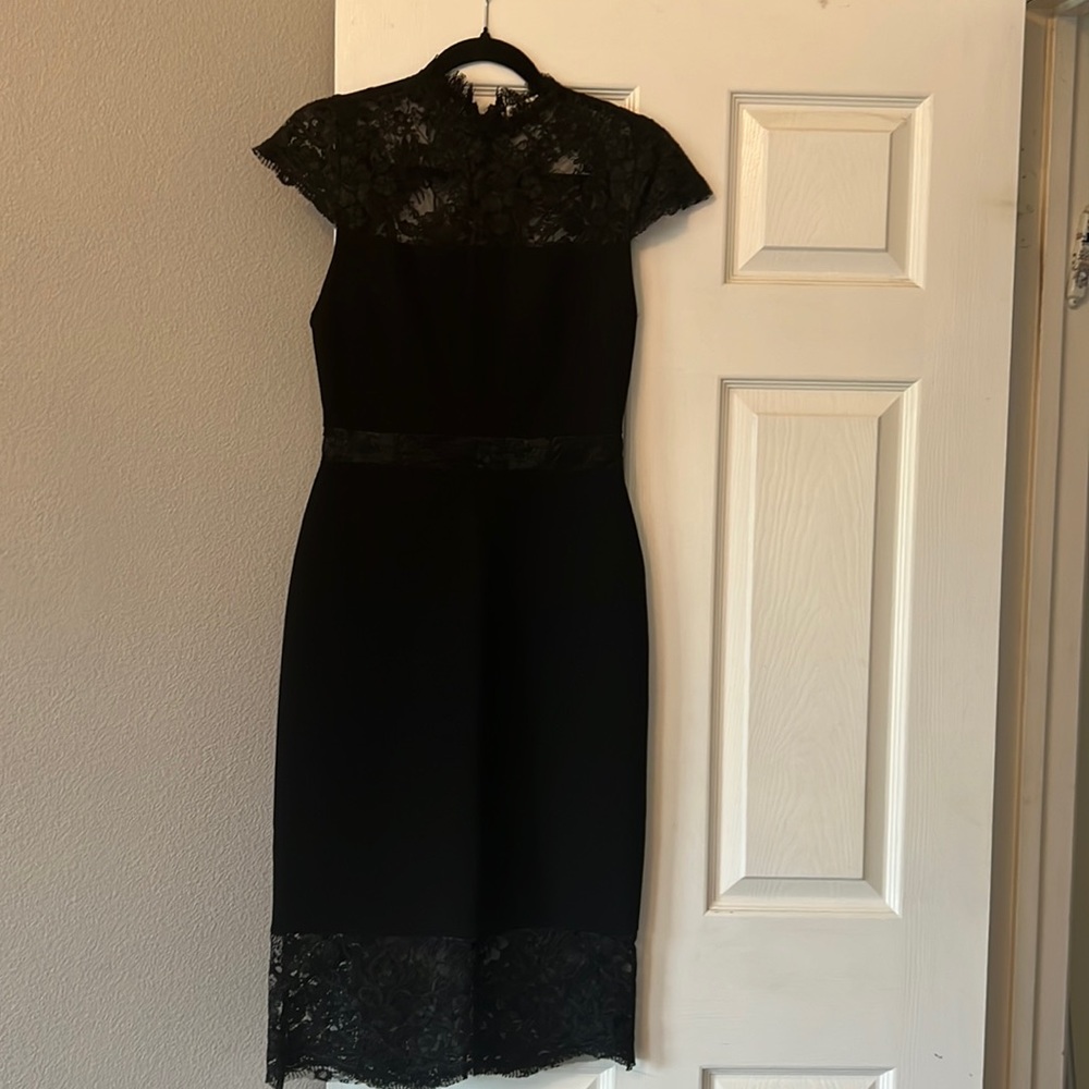 Alice + Olivia cocktail dress lace midi dress